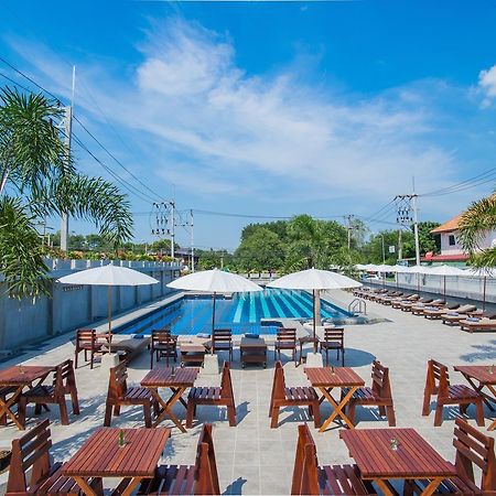 Carunda Hotel Ban Nong Hin  Exteriör bild
