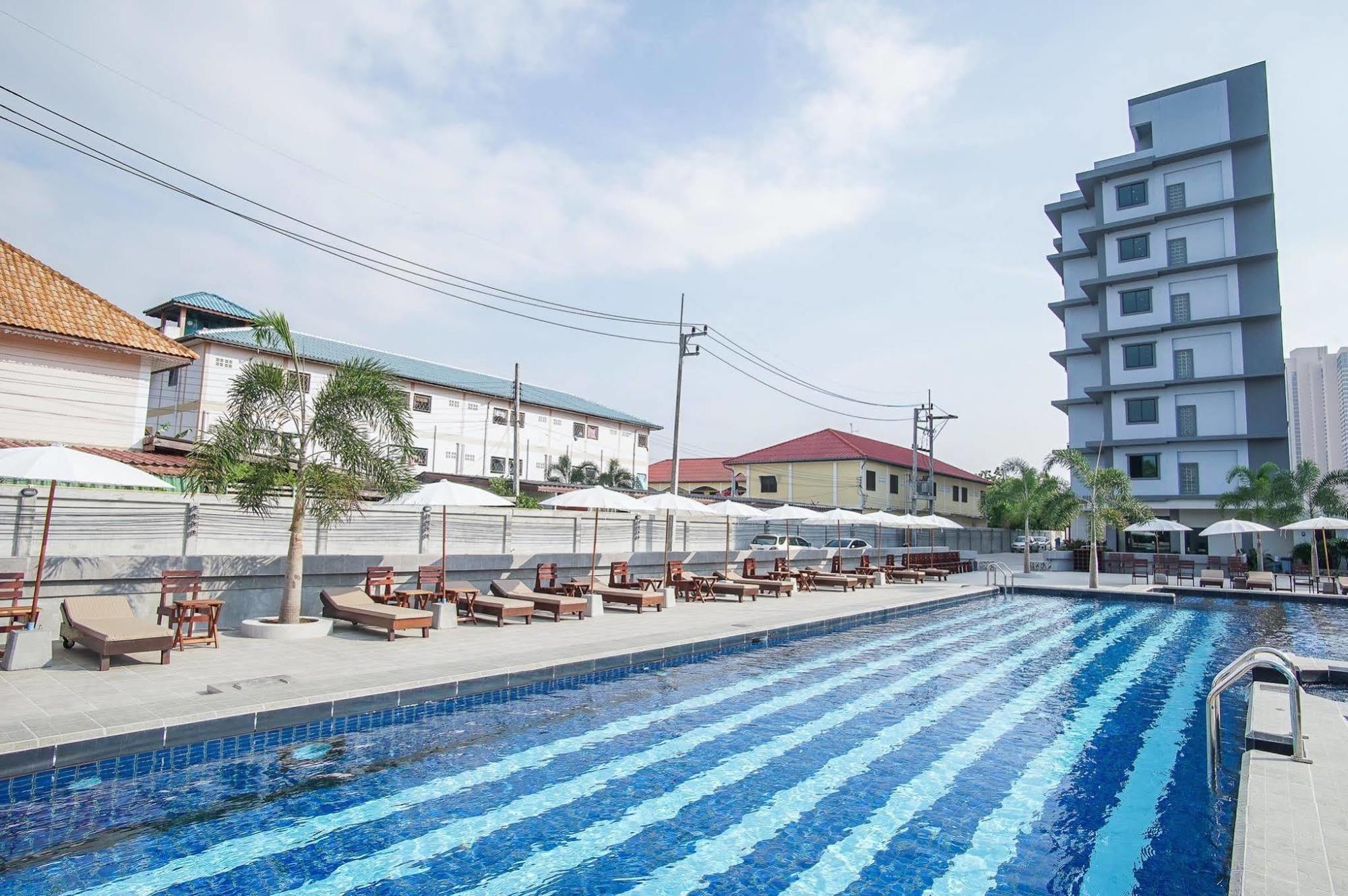 Carunda Hotel Ban Nong Hin  Exteriör bild