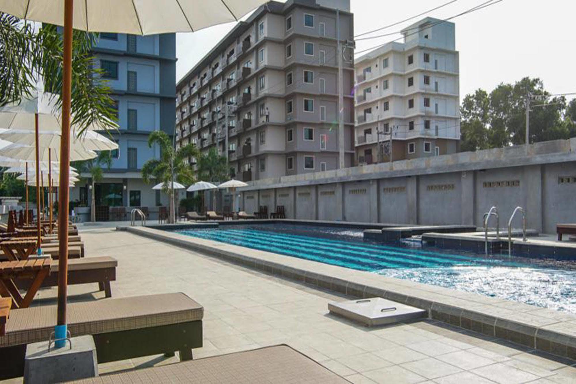 Carunda Hotel Ban Nong Hin  Exteriör bild