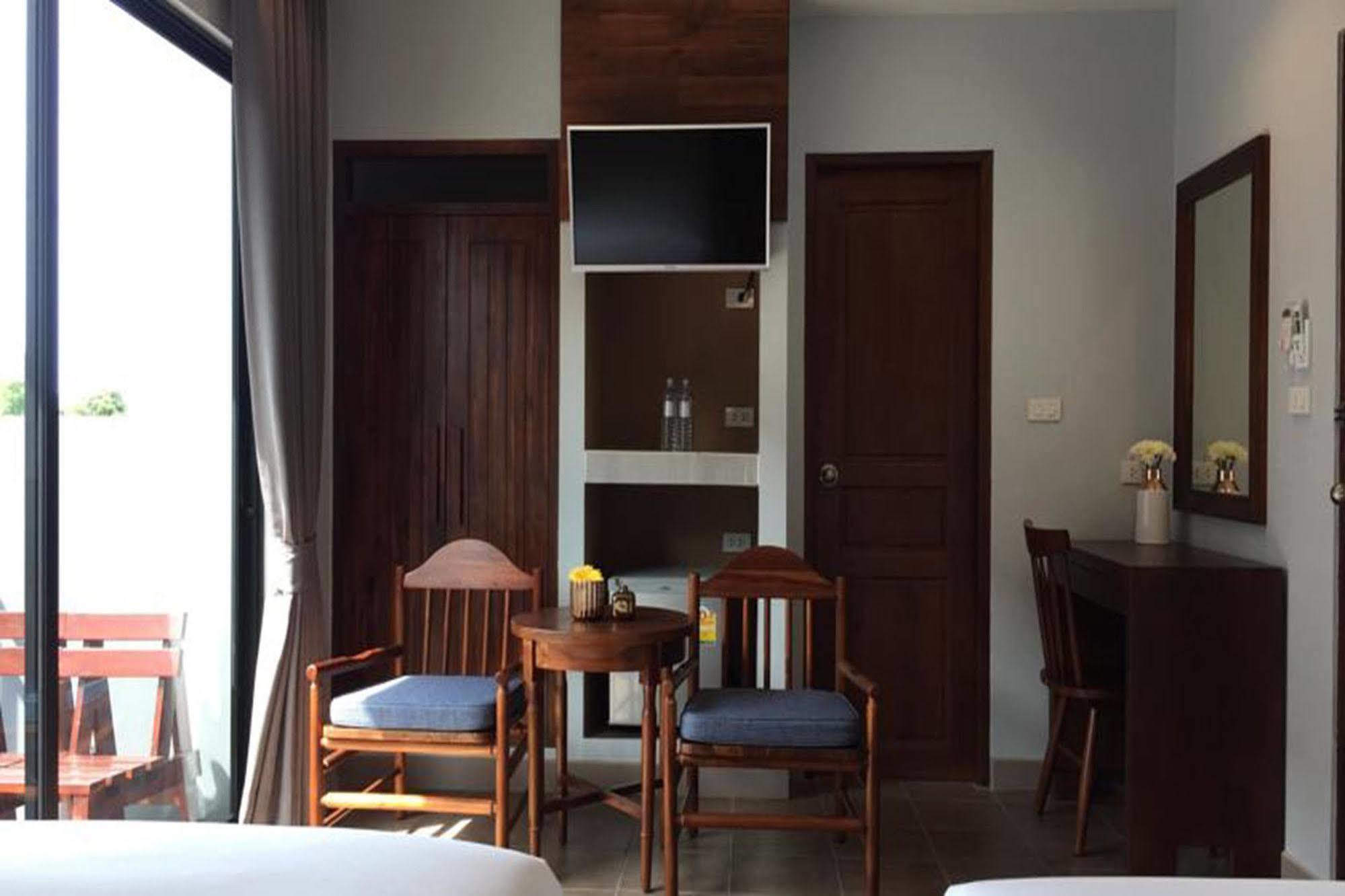 Carunda Hotel Ban Nong Hin  Exteriör bild